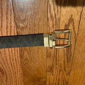Michael Kors belt